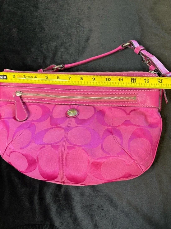 Coach Rare Laura Signature Canvas Leather Should Bag Vibrant Pink - Picture 15 of 16